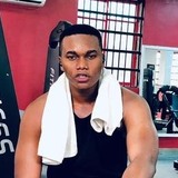 Berry from Stockholm | Man | 36 years old | Capricorn