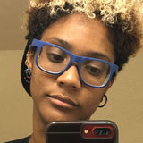Peanut from New Orleans | Woman | 33 years old | Libra