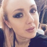 Giulialverona from Verona | Woman | 36 years old | Taurus