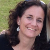 Charls from Hong Kong | Woman | 52 years old | Leo