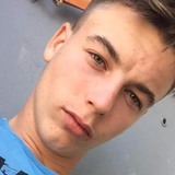 Andrew from Dour | Man | 25 years old | Capricorn