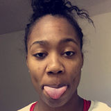 Logan from Lausanne | Woman | 34 years old | Aquarius