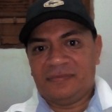 Julio from Alexandria | Man | 40 years old | Cancer
