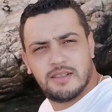 Houssemdrdr1Qh from Porto | Man | 34 years old | Cancer