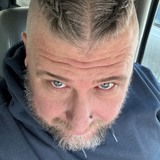 Slows15 from Saint-jean-baptiste | Man | 44 years old | Taurus