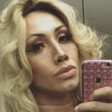 Luna from Sao Jose dos Campos | Woman | 30 years old | Aquarius
