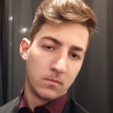 Dinho from Canela | Man | 25 years old | Taurus