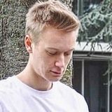 Jsut from Lausanne | Man | 27 years old | Aries