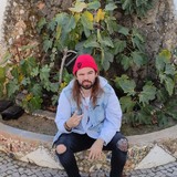 Tiagoteixeirzl from Cascais | Man | 38 years old | Aquarius
