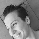 Sumerga from Cosenza | Woman | 34 years old | Libra