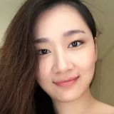 Charlotte from Fayetteville | Woman | 35 years old | Capricorn