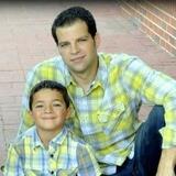 Elliot from Pomona | Man | 33 years old | Gemini