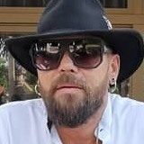 Migueldubmix57 from Nice | Man | 52 years old | Cancer