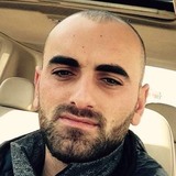 Valmir from Brussels | Woman | 34 years old | Pisces