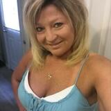 Gwen from Franklin Square | Woman | 45 years old | Aquarius