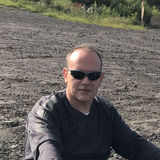 Lew from Hyde Park | Man | 55 years old | Leo