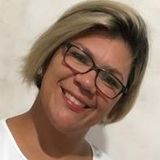 Lo from Diadema | Woman | 46 years old | Libra
