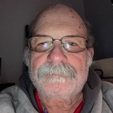 Hogbowlerut from Poughkeepsie | Man | 74 years old | Capricorn