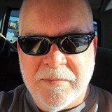 Awesomegilly from Amsterdam | Man | 69 years old | Leo